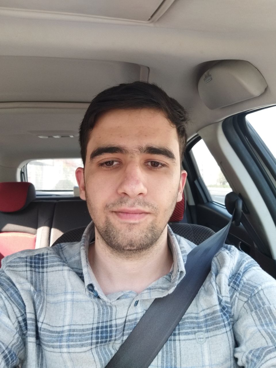 prof_pic.jpg
